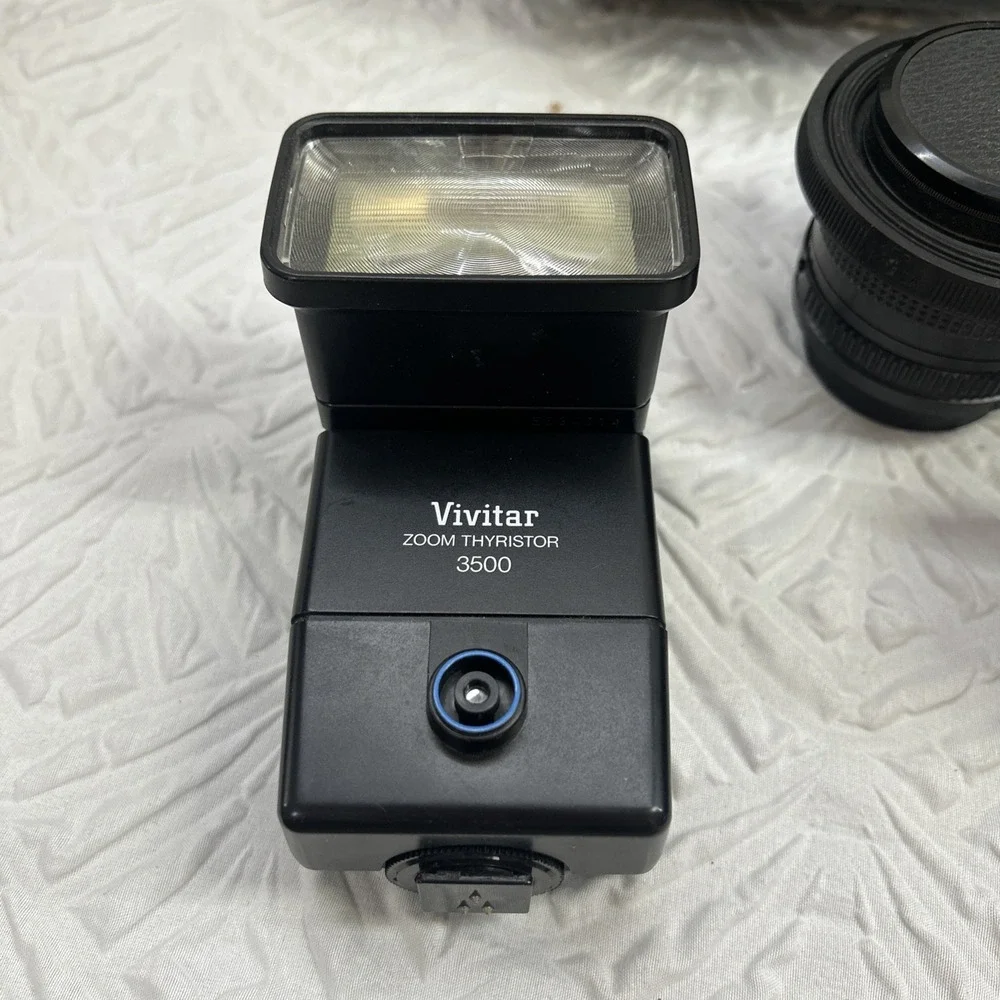 Vintage Canon FT QL 35mm Film Camera Kit Lenses Flash Bag Bundle - Picture 11 of 11